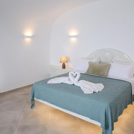 Sun Angelos Oia - Luxury Cave Suites Εξωτερικό φωτογραφία